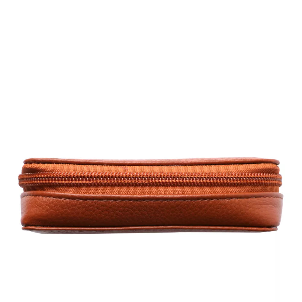 Luxurious Leather Travel Case for Double Edge Safety Razor and Wet Shaving Essentials
